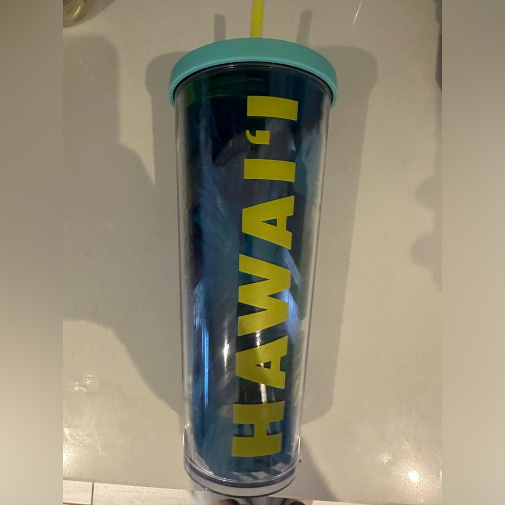 Limited Edition Hawaii Starbucks Tumbler 24 oz Oahu Maui coffee mug Stanley